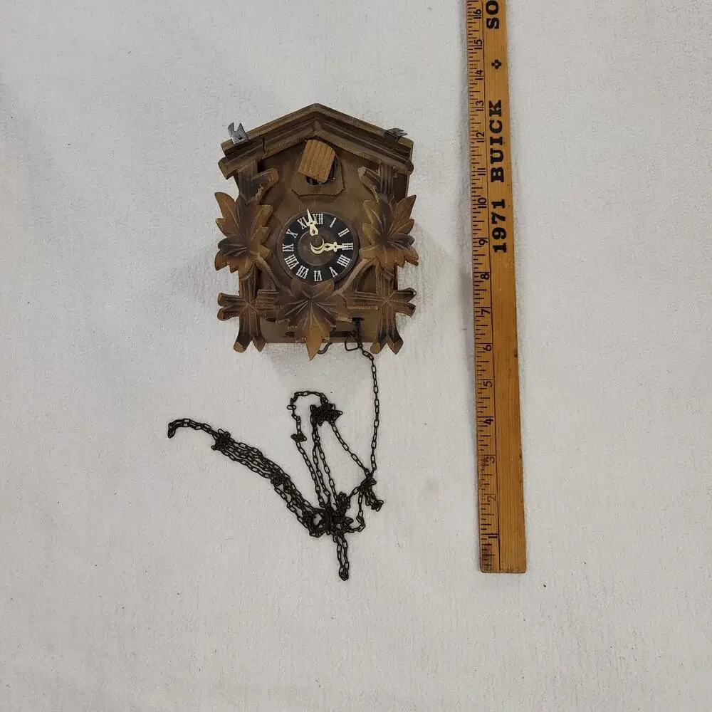 Vintage Cuckoo Clock Brown Clocks Swedish Clocks Time Black Forest